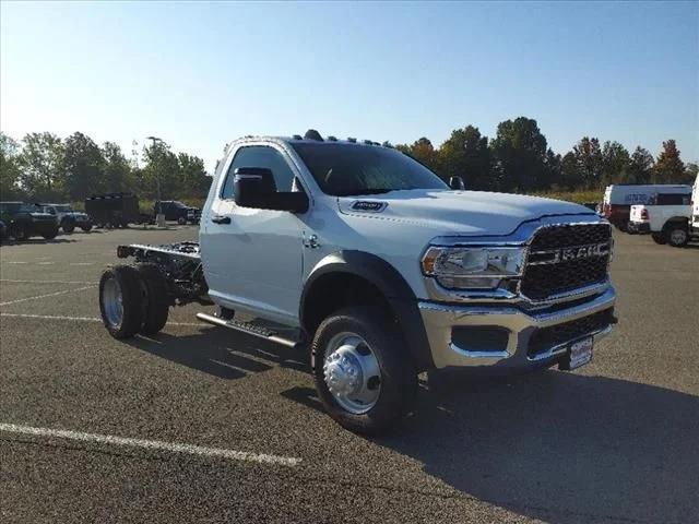 2024 RAM Ram 4500 Chassis Cab RAM 4500 TRADESMAN CHASSIS REGULAR CAB 4X4 60 CA