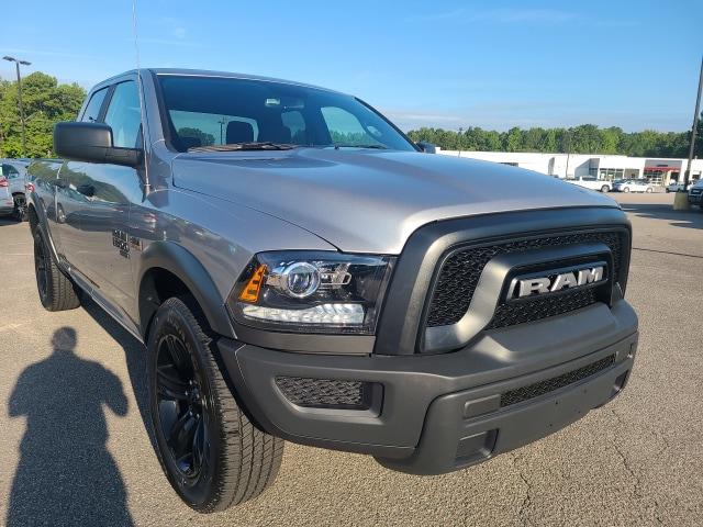 2023 RAM Ram 1500 Classic RAM 1500 CLASSIC WARLOCK QUAD CAB 4X2 64 BOX