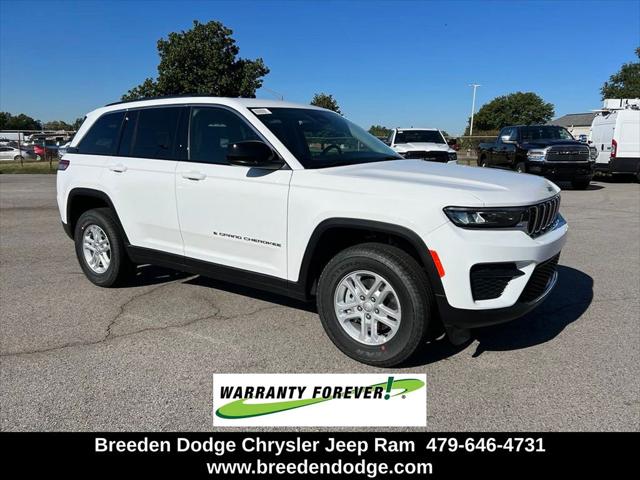 2023 Jeep Grand Cherokee GRAND CHEROKEE LAREDO 4X4