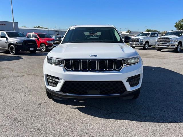 2023 Jeep Grand Cherokee GRAND CHEROKEE LAREDO 4X4