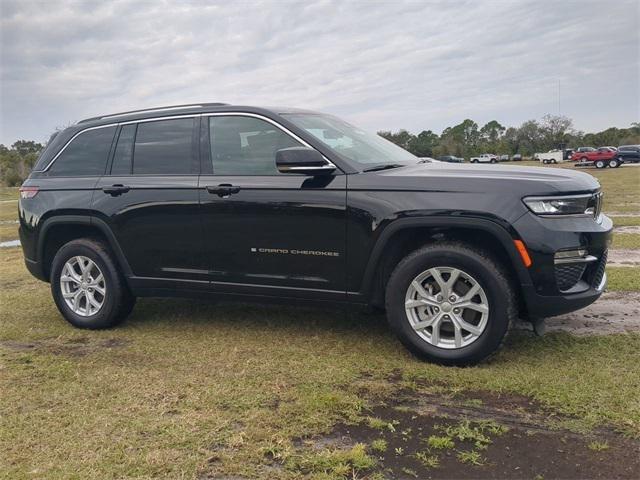 2023 Jeep Grand Cherokee GRAND CHEROKEE LIMITED 4X4 2023 Jeep Grand Cherokee GRAND CHEROKEE LIMITED 4X4