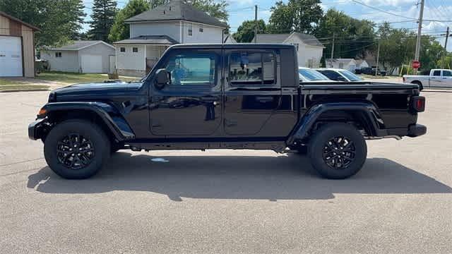 2023 Jeep Gladiator GLADIATOR SPORT S 4X4