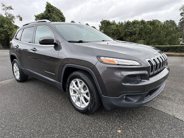 2017 Jeep Cherokee Latitude FWD 2017 Jeep Cherokee Latitude FWD