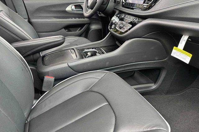 2023 Chrysler Pacifica Hybrid Limited