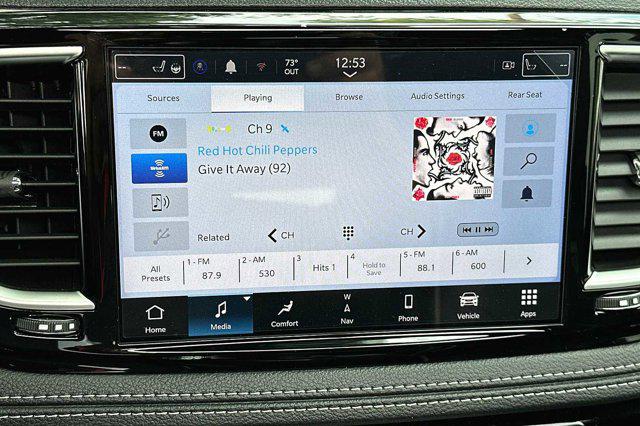 2023 Chrysler Pacifica Hybrid Limited
