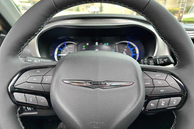 2023 Chrysler Pacifica Hybrid Limited