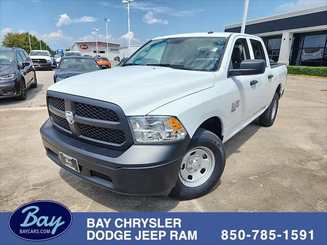 2023 RAM Ram 1500 Classic RAM 1500 CLASSIC TRADESMAN CREW CAB 4X4 57 BOX