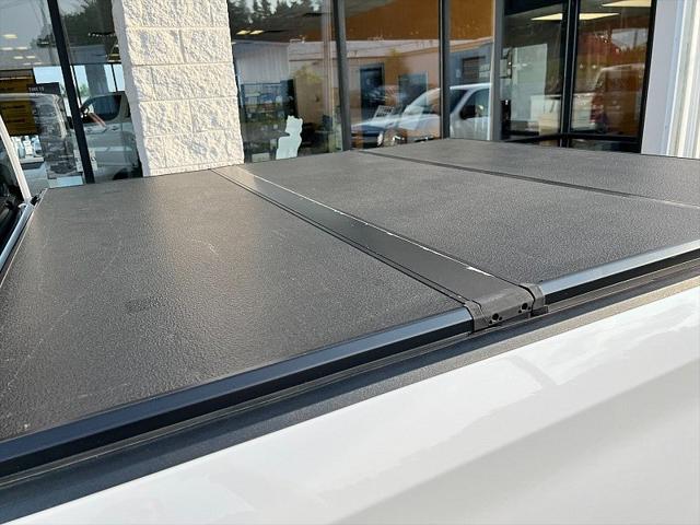2020 Chevrolet Silverado 1500 4WD Crew Cab Short Bed RST