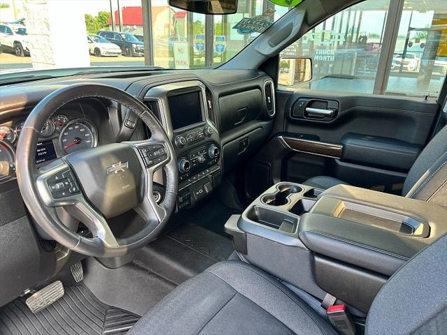 2020 Chevrolet Silverado 1500 4WD Crew Cab Short Bed RST