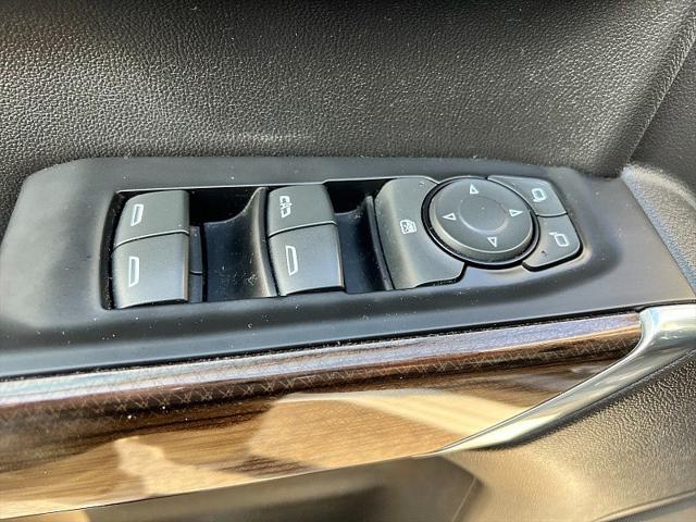 2020 Chevrolet Silverado 1500 4WD Crew Cab Short Bed RST