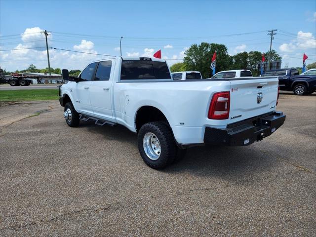 2022 RAM 3500 Laramie Crew Cab 4x4 8 Box