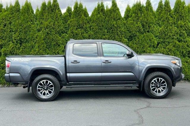 2022 Toyota Tacoma SR V6