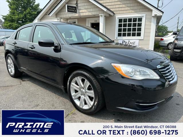 2013 Chrysler 200 LX for sale in East Windsor, CT