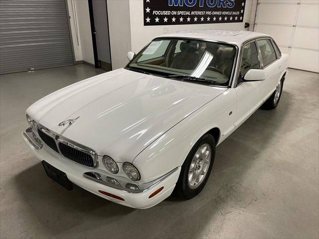 1999 Jaguar XJ XJ8 4dr Sedan
