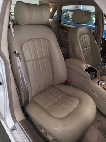 1999 Jaguar XJ XJ8 4dr Sedan