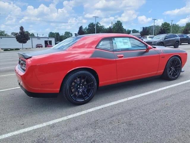 2023 Dodge Challenger CHALLENGER R/T SCAT PACK