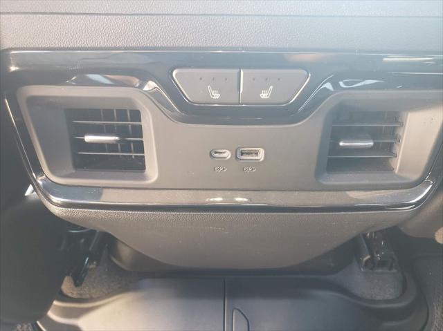2023 GMC Sierra 1500 4WD Crew Cab Short Box AT4