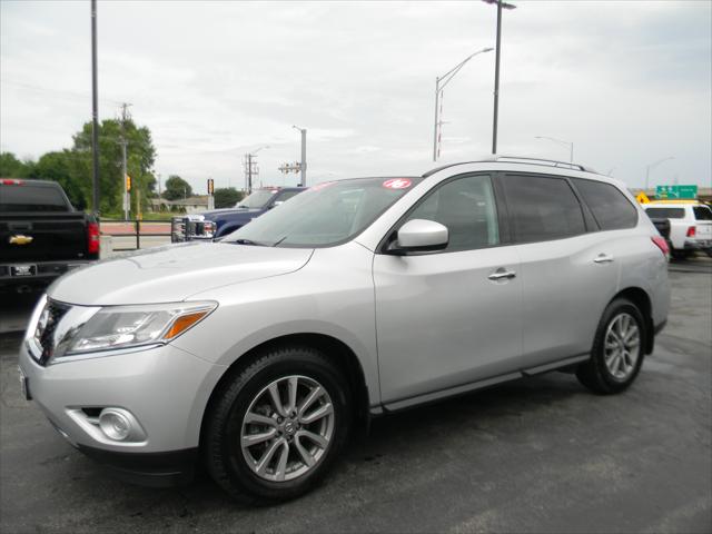 2016 Nissan Pathfinder S