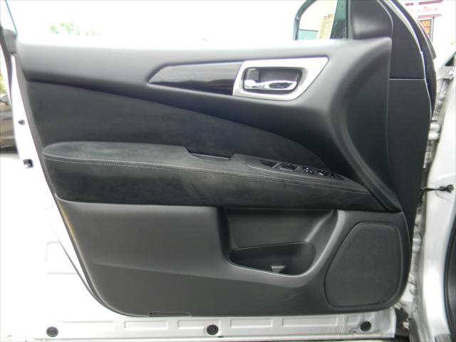 2016 Nissan Pathfinder S