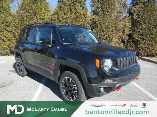 2023 Jeep Renegade RENEGADE TRAILHAWK 4X4