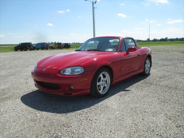 2000 Mazda MX-5 Miata 