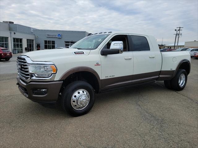 2024 RAM Ram 3500 RAM 3500 LIMITED LONGHORN MEGA CAB 4X4 64 BOX