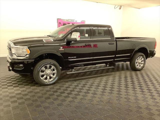 2024 RAM Ram 3500 RAM 3500 LIMITED CREW CAB 4X4 8 BOX