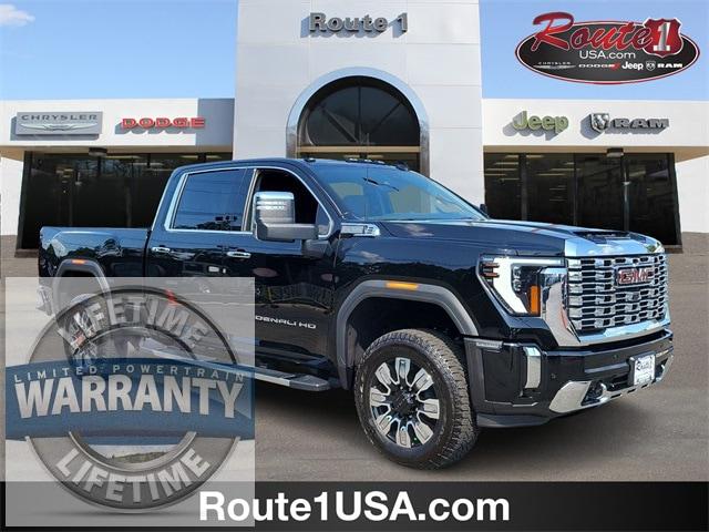 2024 GMC Sierra 2500HD 4WD Crew Cab Standard Bed Denali