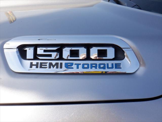 2022 RAM 1500 Laramie Crew Cab 4x4 57 Box 2022 RAM 1500 Laramie Crew Cab 4x4 57 Box