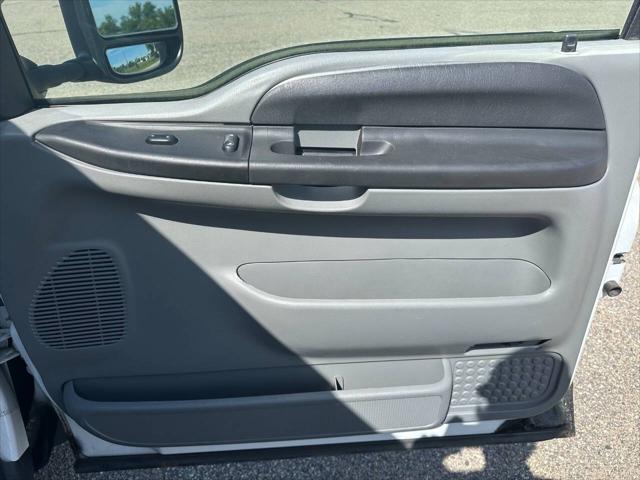 2007 Ford F-350 4X2 2dr Regular Cab 140.8 in. WB