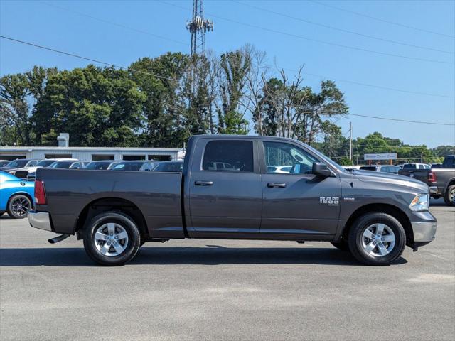 2021 RAM 1500 Classic SLT Crew Cab 4x4 64 Box