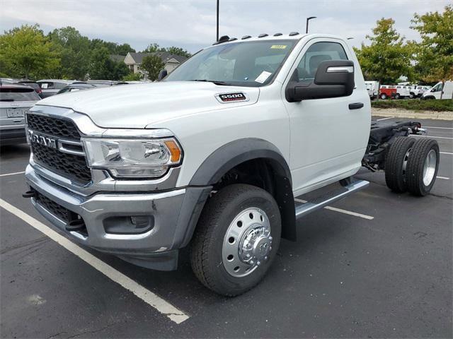 2023 RAM Ram 5500 Chassis Cab RAM 5500 TRADESMAN CHASSIS REGULAR CAB 4X4 60 CA