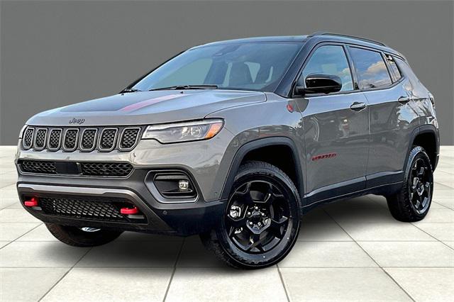 2023 Jeep Compass COMPASS TRAILHAWK 4X4