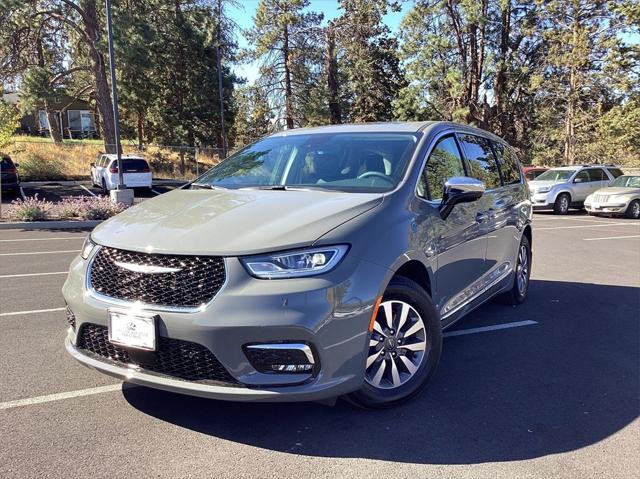 2023 Chrysler Pacifica Plug-In Hybrid PACIFICA PLUG-IN HYBRID LIMITED