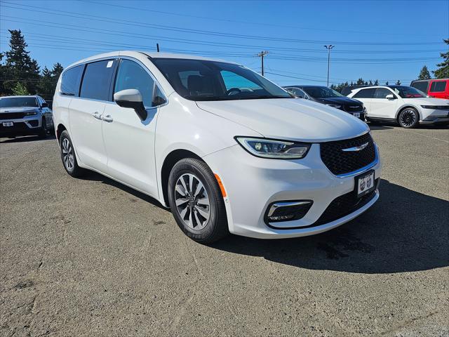 2023 Chrysler Pacifica Plug-In Hybrid PACIFICA PLUG-IN HYBRID TOURING L