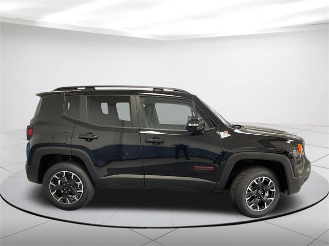 2023 Jeep Renegade RENEGADE TRAILHAWK 4X4