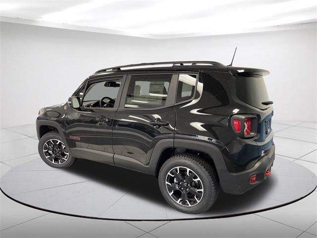 2023 Jeep Renegade RENEGADE TRAILHAWK 4X4