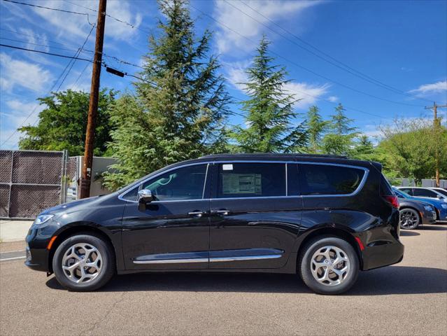 2023 Chrysler Pacifica PACIFICA LIMITED AWD