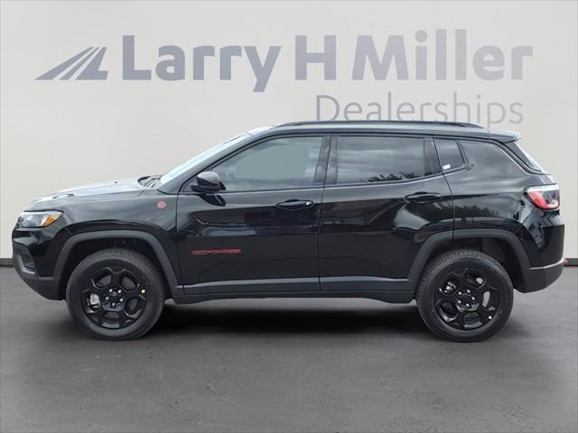 2023 Jeep Compass COMPASS TRAILHAWK 4X4