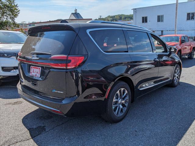 2023 Chrysler Pacifica Plug-In Hybrid PACIFICA PLUG-IN HYBRID PINNACLE