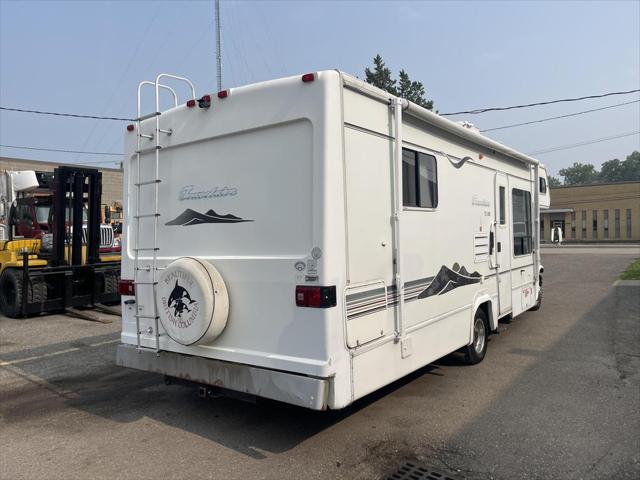 2003 Ford E-450 Cutaway E450 Cube Van 12'