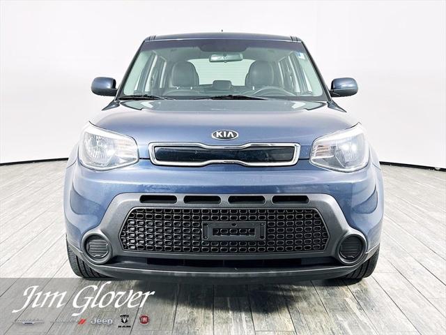 2015 Kia Soul + 2015 Kia Soul +