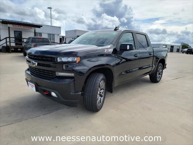 2020 Chevrolet Silverado 1500 4WD Crew Cab Short Bed RST