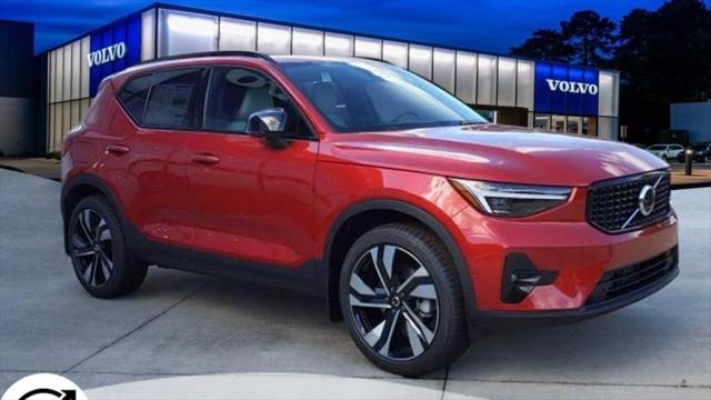 2024 Volvo XC40 Ratings, Pricing, Reviews and Awards | J.D. Power