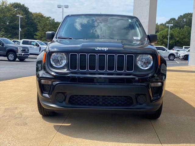 2023 Jeep Renegade RENEGADE LATITUDE 4X4