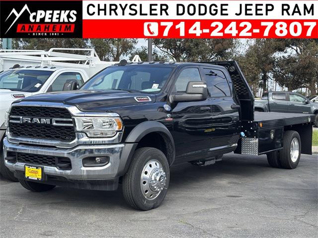 2023 RAM Ram 5500 Chassis Cab RAM 5500 TRADESMAN CHASSIS CREW CAB 4X2 84 CA 2023 RAM Ram 5500 Chassis Cab RAM 5500 TRADESMAN CHASSIS CREW CAB 4X2 84 CA