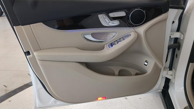 2022 Mercedes-Benz GLC SUV