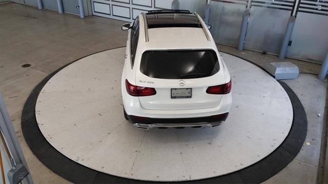 2022 Mercedes-Benz GLC SUV
