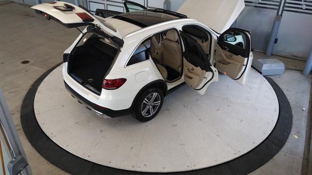 2022 Mercedes-Benz GLC SUV