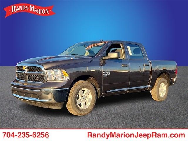 2023 RAM Ram 1500 Classic RAM 1500 CLASSIC TRADESMAN CREW CAB 4X4 57 BOX